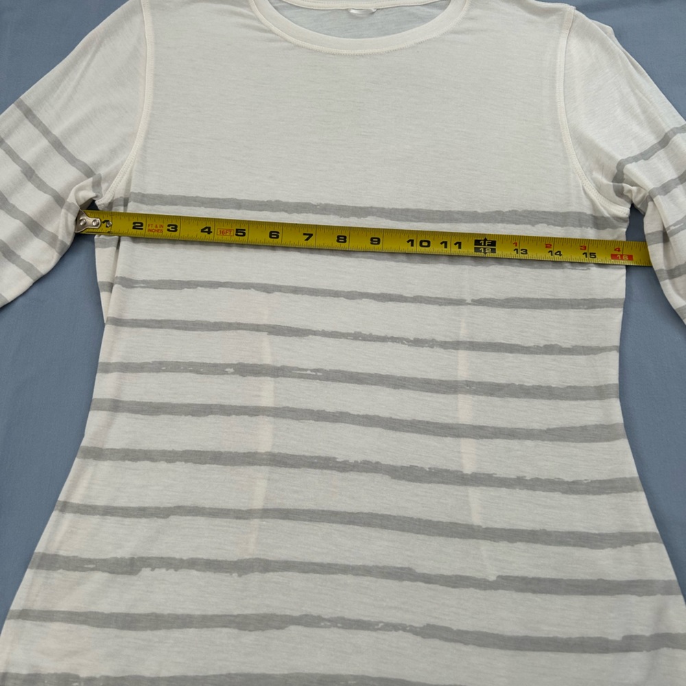 (NWOT) Kit & Ace Long Sleeve Tee - Picture 5 of 6